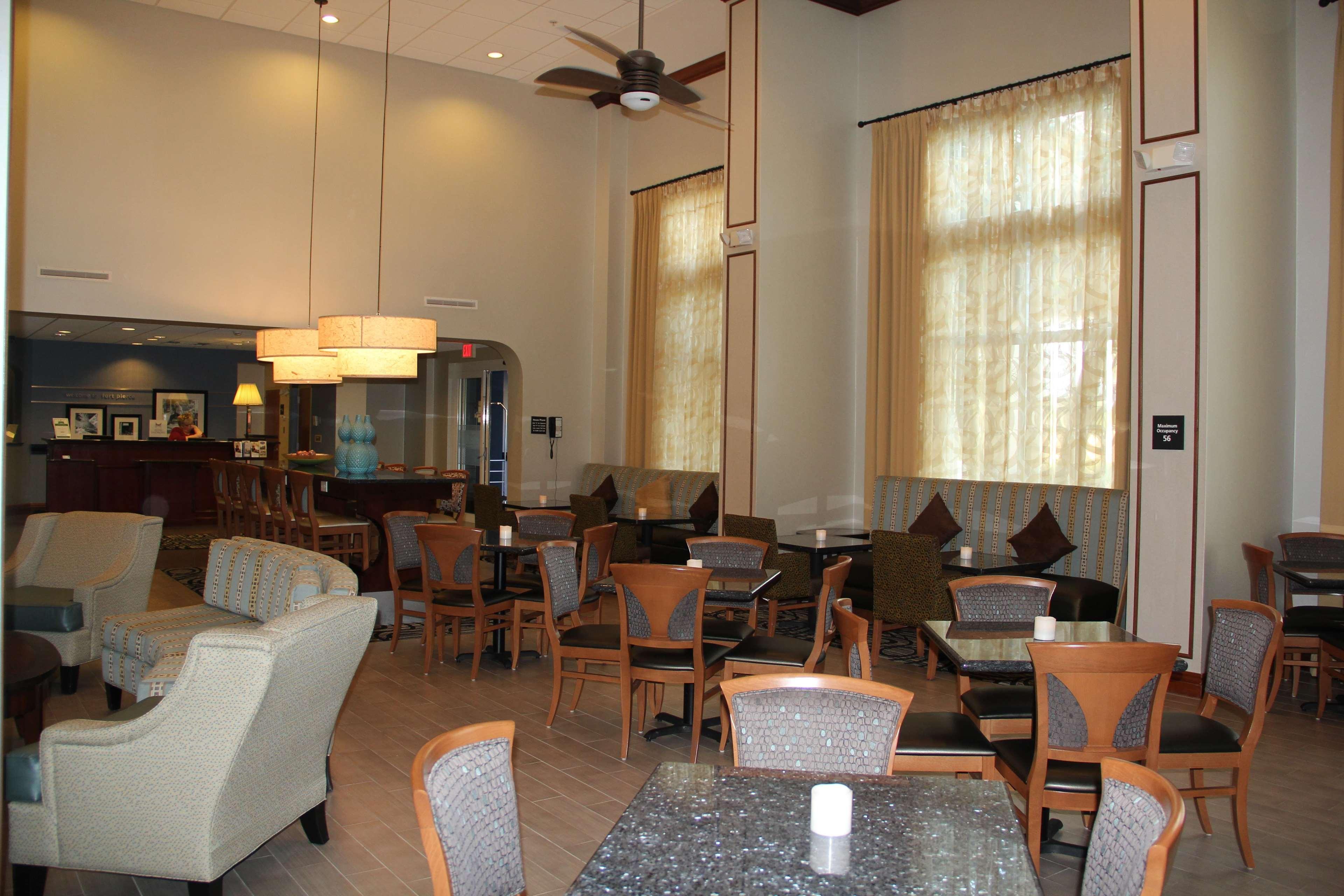 Hampton Inn & Suites - Fort Pierce Exterior foto