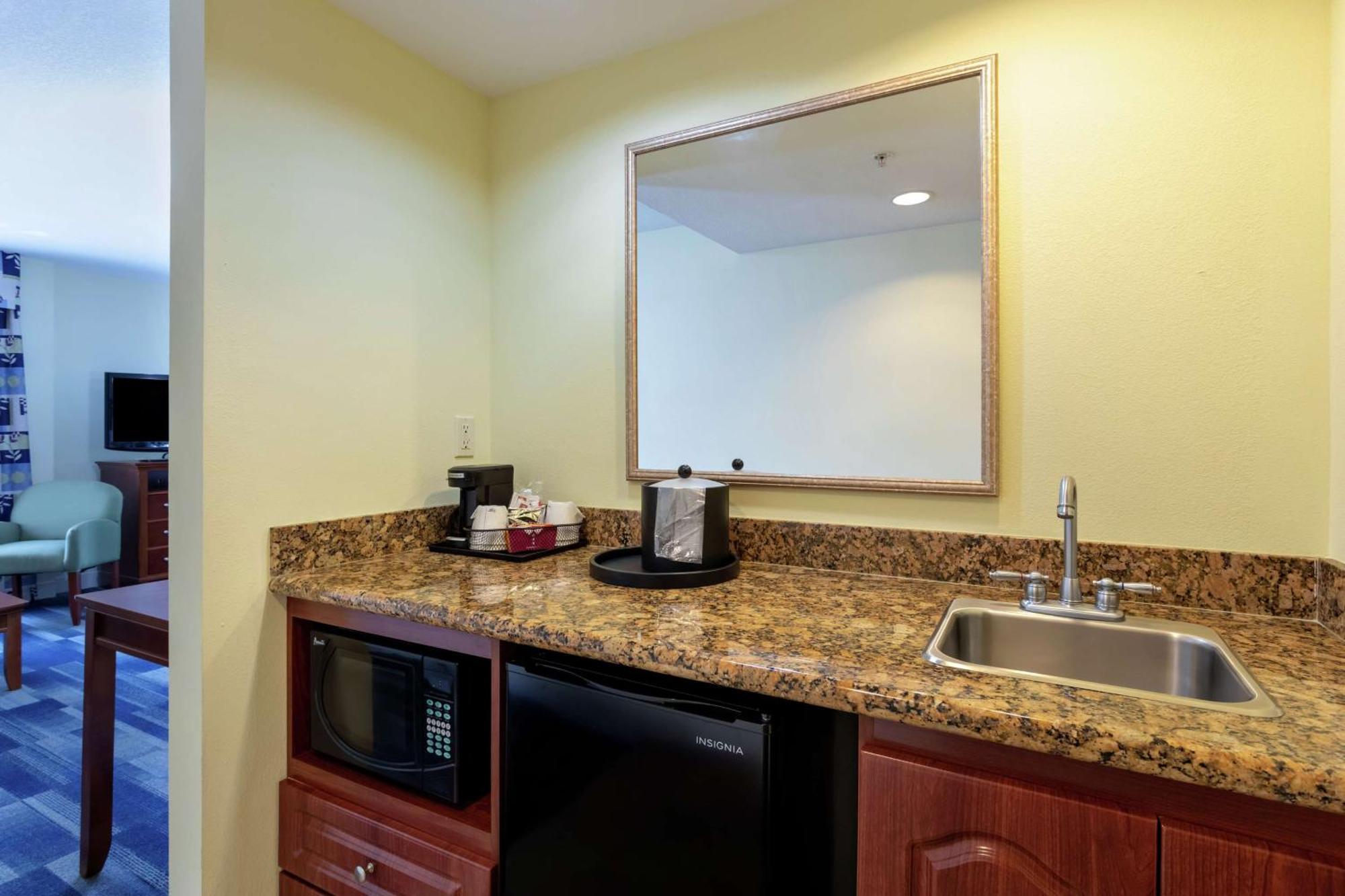 Hampton Inn & Suites - Fort Pierce Exterior foto
